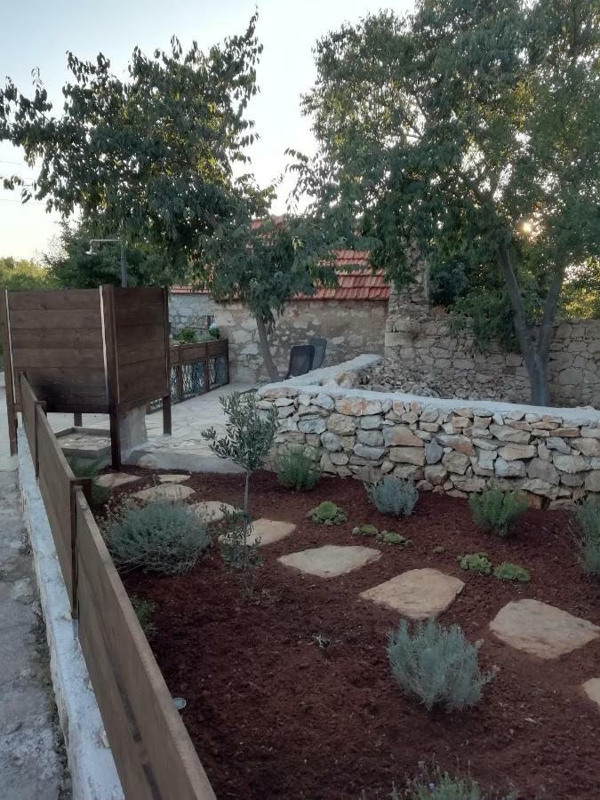 Krka Waterfalls Stonehouse Roko โลโซวาซ ภายนอก รูปภาพ